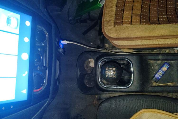 Used CHANGAN KAICHENG Ruixing M60 2020 1.5L Standard Version China VI 6-Seater DAM15KR Gear Lever
