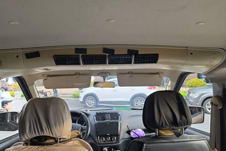 Used CHANGAN KAICHENG Ruixing M60 2020 1.5L Standard Version China VI 6-Seater DAM15KR Headliner