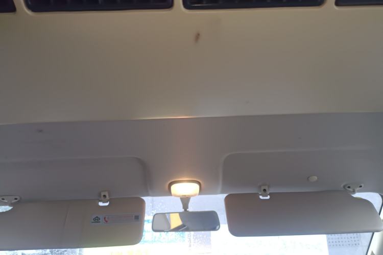 Used CHANGAN KAICHENG Ruixing M60 2020 1.5L Standard Version China VI 6-Seater DAM15KR Headliner