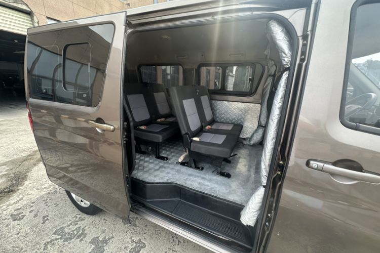 Used CHANGAN KAICHENG Ruixing M60 2020 1.5L Standard Version China VI 6-Seater DAM15KR Interior 1