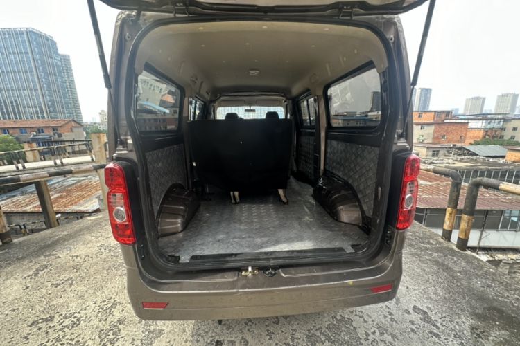 Used CHANGAN KAICHENG Ruixing M60 2020 1.5L Standard Version China VI 6-Seater DAM15KR Interior 3