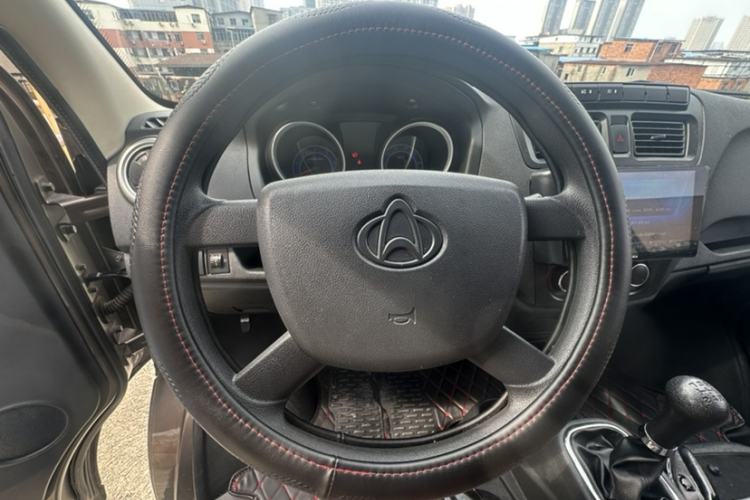 Used CHANGAN KAICHENG Ruixing M60 2020 1.5L Standard Version China VI 6-Seater DAM15KR Interior 5