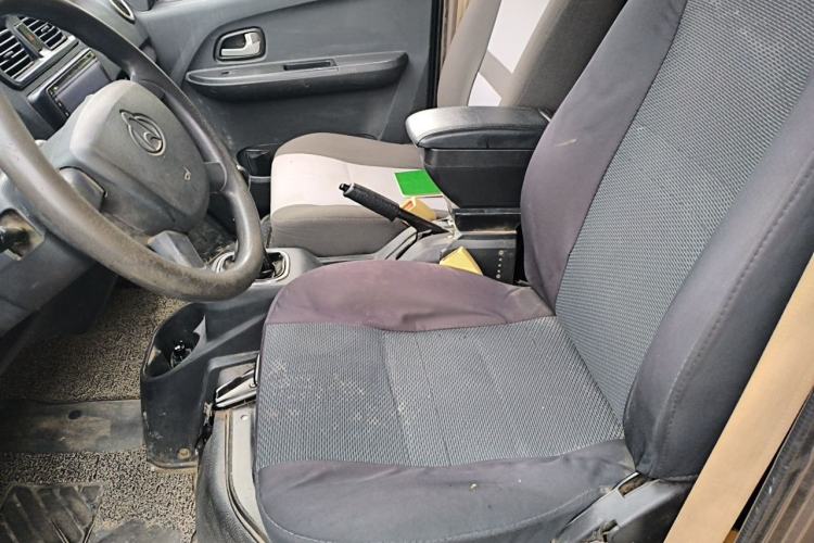 Used CHANGAN KAICHENG Ruixing M60 2020 1.5L Standard Version China VI 6-Seater DAM15KR Left Front Seat