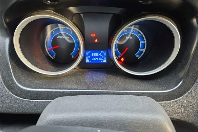 Used CHANGAN KAICHENG Ruixing M60 2020 1.5L Standard Version China VI 6-Seater DAM15KR Odometer Close Up
