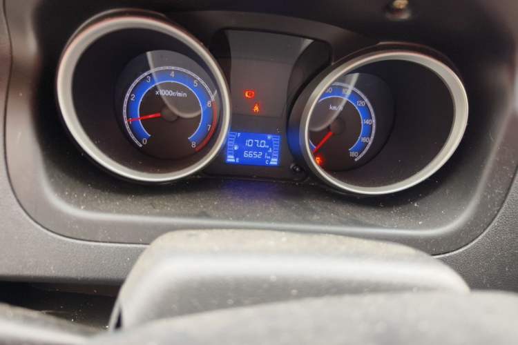 Used CHANGAN KAICHENG Ruixing M60 2020 1.5L Standard Version China VI 6-Seater DAM15KR Odometer Close Up