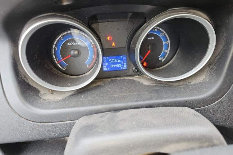 Used CHANGAN KAICHENG Ruixing M60 2020 1.5L Standard Version China VI 6-Seater DAM15KR Odometer Close Up