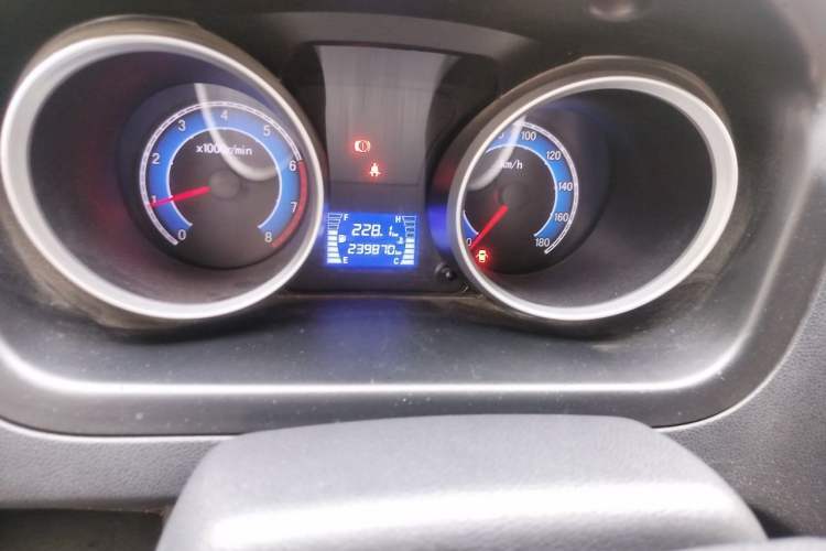 Used CHANGAN KAICHENG Ruixing M60 2020 1.5L Standard Version China VI 6-Seater DAM15KR Odometer Close Up