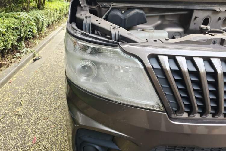 Used CHANGAN KAICHENG Ruixing M60 2020 1.5L Standard Version China VI 6-Seater DAM15KR Right Front Headlight