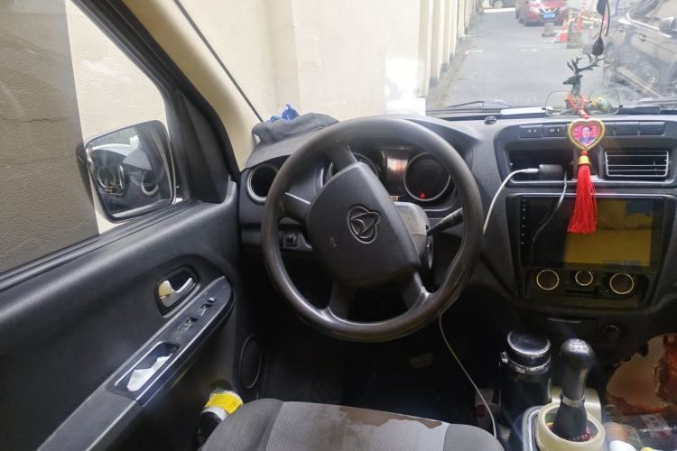 Used CHANGAN KAICHENG Ruixing M60 2020 1.5L Standard Version China VI Van with 5 Seats Equipped with DAM15KR Steering Wheel