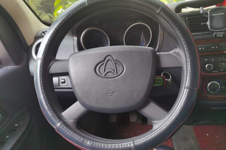 Used CHANGAN KAICHENG Ruixing M60 2020 1.5L Standard Version China VI 6-Seater DAM15KR Steering Wheel