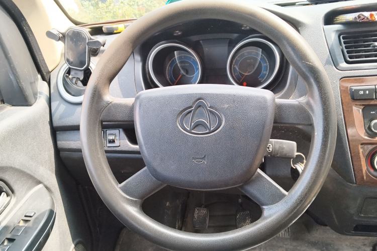 Used CHANGAN KAICHENG Ruixing M60 2020 1.5L Standard Version China VI 6-Seater DAM15KR Steering Wheel