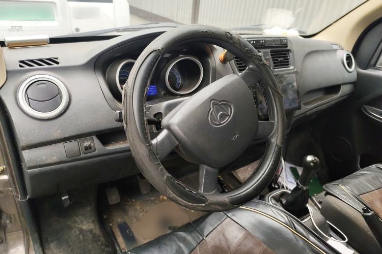 Used CHANGAN KAICHENG Ruixing M60 2020 1.6L Standard Version China VI 6-Seater CNG DAM16KRC Steering Wheel