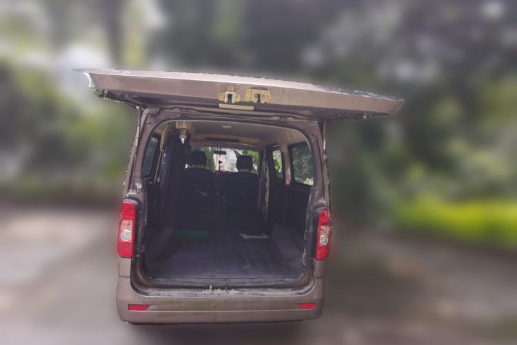 Used CHANGAN KAICHENG Ruixing M60 2020 1.5L Standard Version China VI 6-Seater DAM15KR Trunk
