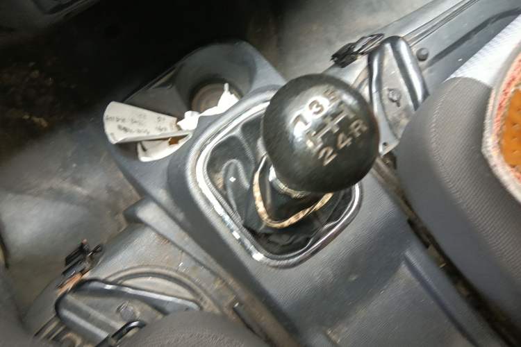 Used CHANGAN KAICHENG Ruixing M60 2020 1.5L Standard Version China VI 6-Seater DAM15KR Gear Lever