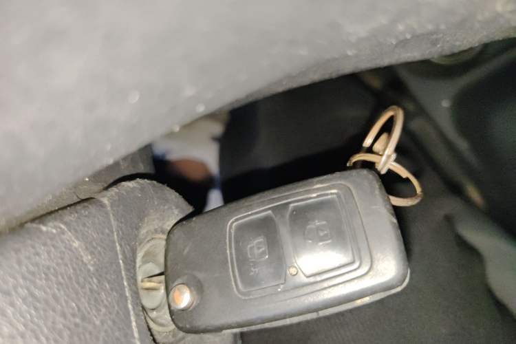 Used CHANGAN KAICHENG Ruixing M60 2020 1.5L Standard Version China VI 6-Seater DAM15KR Interior 1