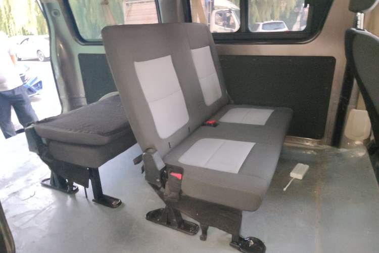 Used CHANGAN KAICHENG Ruixing M60 2020 1.5L Standard Version China VI 6-Seater DAM15KR Interior 4
