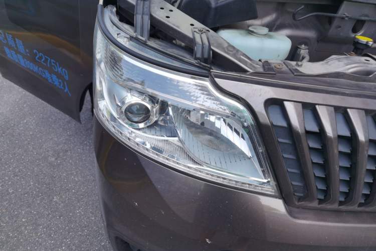 Used CHANGAN KAICHENG Ruixing M60 2020 1.5L Base Version China VI Standard 2-Seater Van with DAM15KR Engine Right Front Headlight