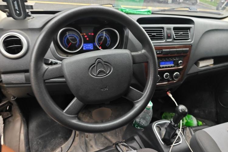 Used CHANGAN KAICHENG Ruixing M60 2020 1.5L Standard Version China VI 6-Seater DAM15KR Steering Wheel