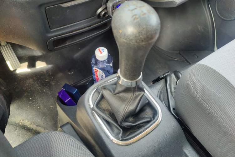 Used CHANGAN KAICHENG Ruixing M60 2020 1.5L Base Version China VI Standard 2-Seater Van with DAM15KR Engine Gear Lever