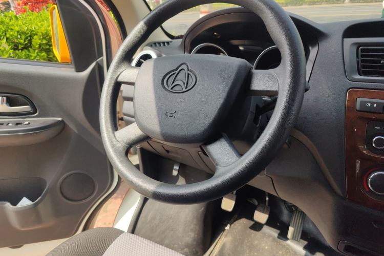 Used CHANGAN KAICHENG Ruixing M60 2020 1.5L Base Version China VI Standard 2-Seater Van with DAM15KR Engine Steering Wheel