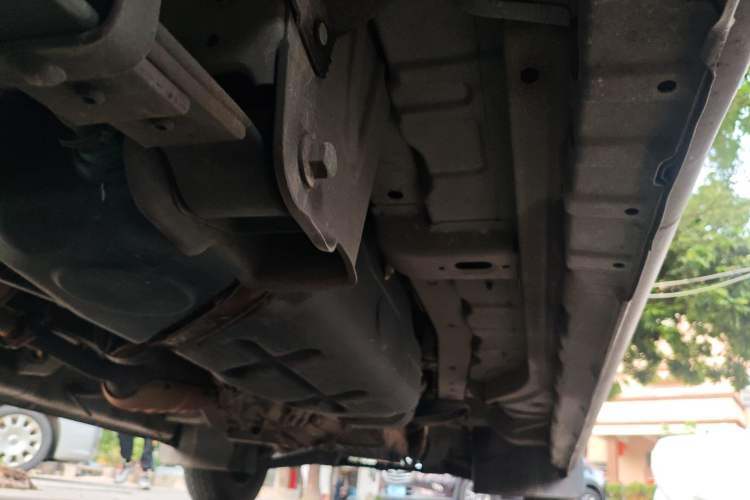 Used CHANGAN KAICHENG Ruixing M60 2020 1.5L Standard Version China VI 6-Seater DAM15KR Chassis Rear Left