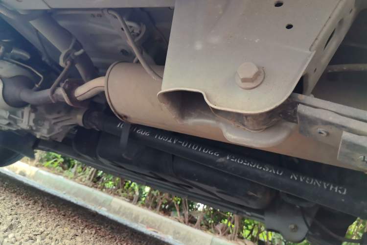 Used CHANGAN KAICHENG Ruixing M60 2020 1.5L Standard Version China VI 6-Seater DAM15KR Chassis Rear Left