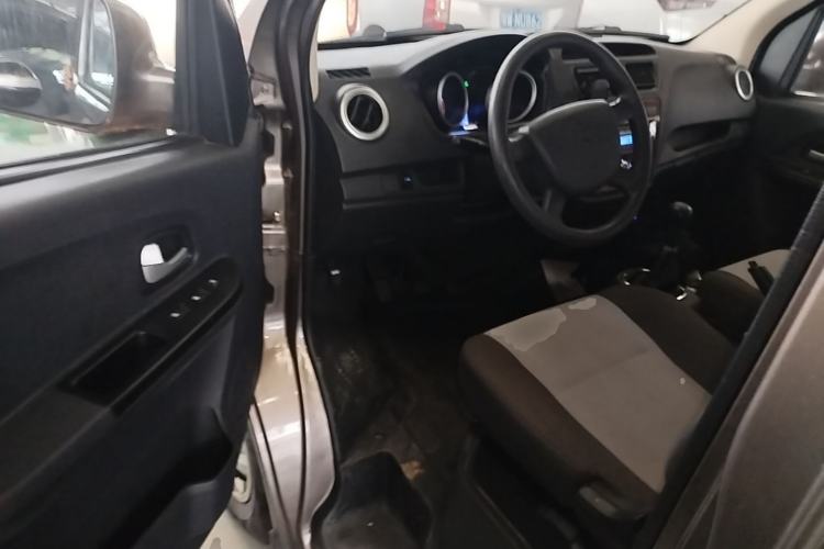 Used CHANGAN KAICHENG Ruixing M60 2020 1.5L Standard Version China VI 6-Seater DAM15KR Driver Seat