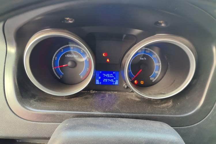 Used CHANGAN KAICHENG Ruixing M60 2020 1.5L Standard Version China VI 6-Seater DAM15KR Instrument Cluster