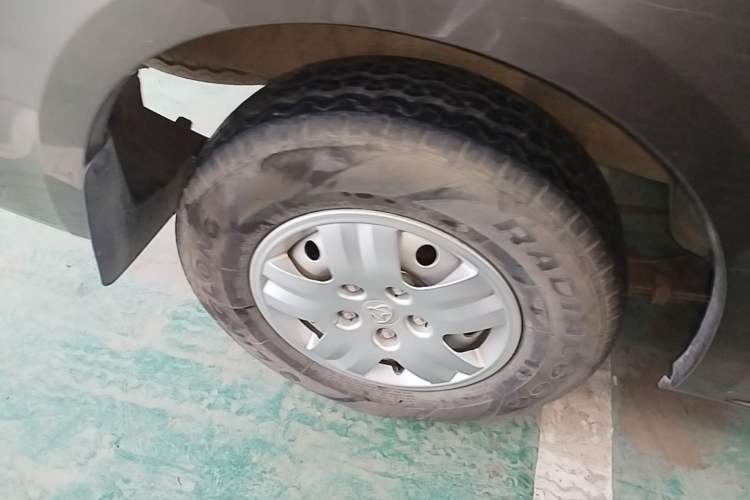 Used CHANGAN KAICHENG Ruixing M60 2020 1.5L Standard Version China VI 6-Seater DAM15KR Right Rear Wheel Hub