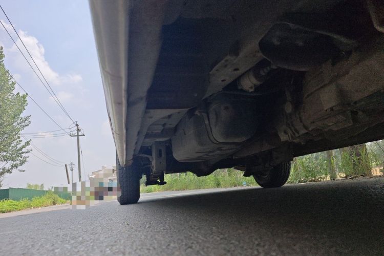 Used CHANGAN KAICHENG Ruixing M60 2020 1.5L Standard Version China VI 6-Seater DAM15KR Chassis Front Right