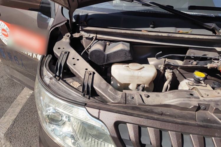 Used CHANGAN KAICHENG Ruixing M60 2020 1.6L Standard Version China VI 6-Seater CNG DAM16KRC Engine Bay Right