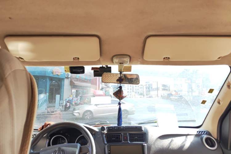 Used CHANGAN KAICHENG Ruixing M60 2020 1.6L Standard Version China VI 6-Seater CNG DAM16KRC Headliner