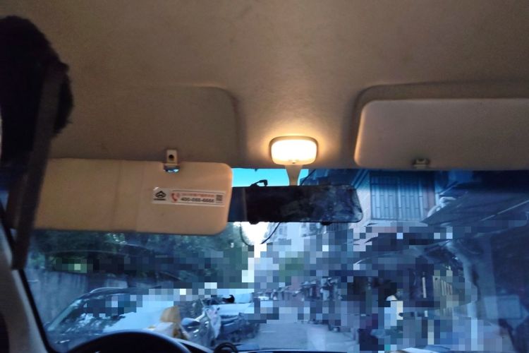 Used CHANGAN KAICHENG Ruixing M60 2020 1.5L Standard Version China VI 6-Seater DAM15KR Headliner