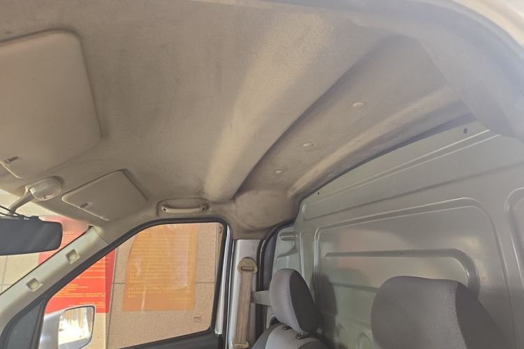 Used CHANGAN KAICHENG Ruixing M60 2020 1.5L Base Version China VI Standard 2-Seater Van with DAM15KR Engine Headliner