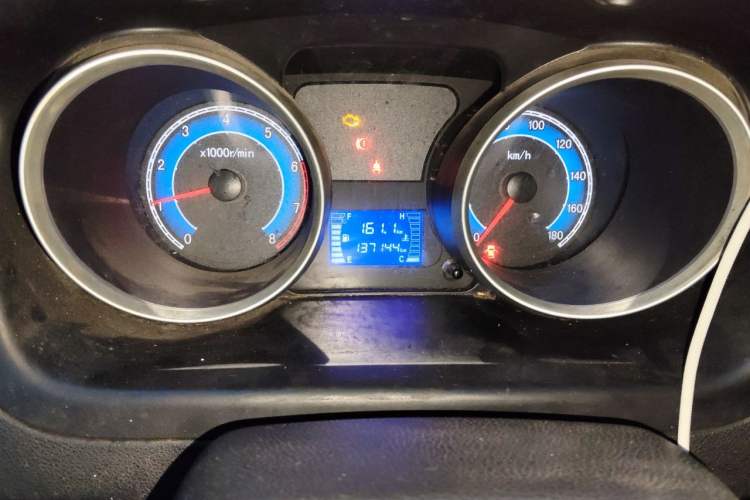 Used CHANGAN KAICHENG Ruixing M60 2020 1.5L Standard Version China VI 6-Seater DAM15KR Instrument Cluster