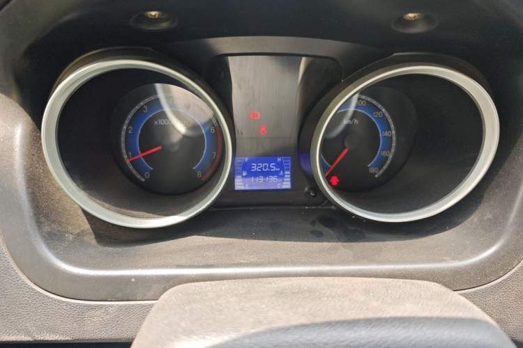 Used CHANGAN KAICHENG Ruixing M60 2020 1.5L Standard Version China VI 6-Seater DAM15KR Instrument Cluster