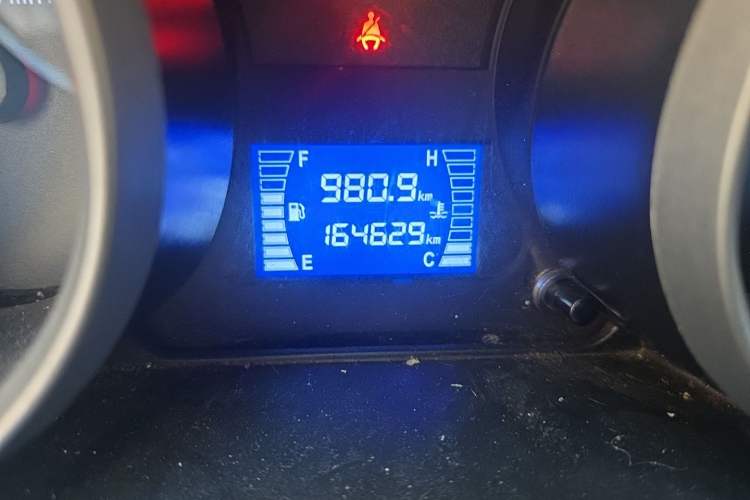 Used CHANGAN KAICHENG Ruixing M60 2020 1.5L Base Version China VI Standard 2-Seater Van with DAM15KR Engine Odometer Close Up