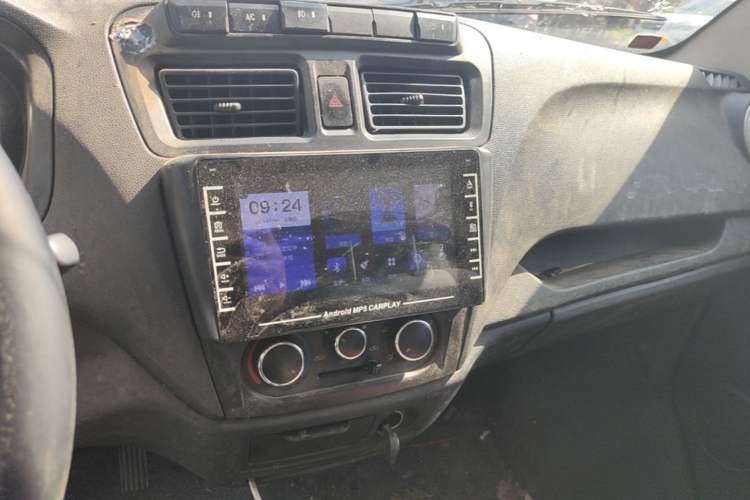 Used CHANGAN KAICHENG Ruixing M60 2020 1.6L Standard Version China VI 6-Seater CNG DAM16KRC Audio And AC Panel