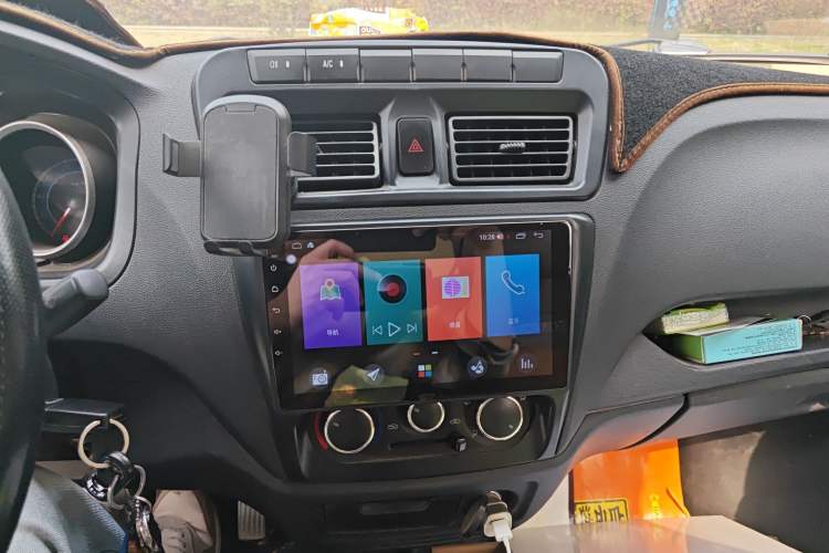 Used CHANGAN KAICHENG Ruixing M60 2020 1.5L Standard Version China VI 6-Seater DAM15KR Audio And AC Panel