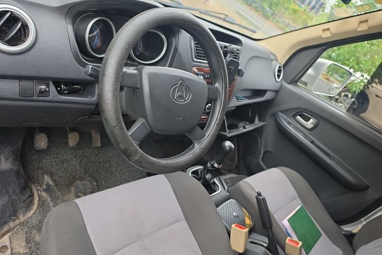 Used CHANGAN KAICHENG Ruixing M60 2020 1.5L Base Version China VI Standard 2-Seater Van with DAM15KR Engine Center Console