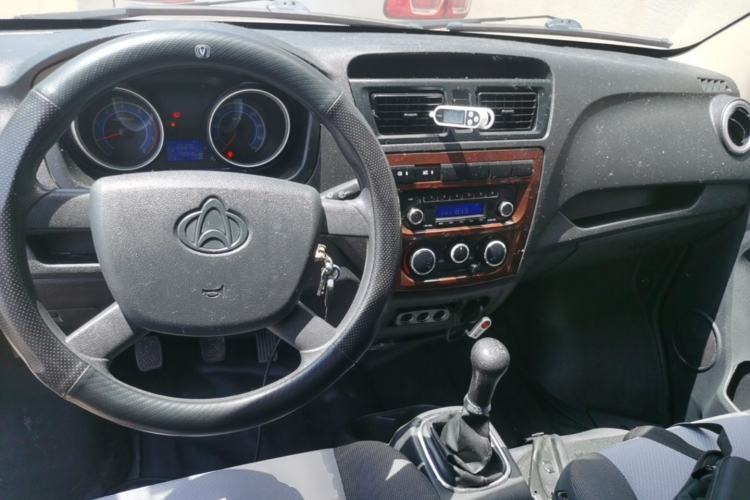 Used CHANGAN KAICHENG Ruixing M60 2020 1.5L Base Version China VI Standard 2-Seater Van with DAM15KR Engine Center Console