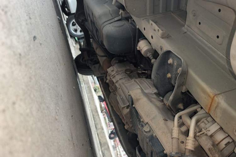 Used CHANGAN KAICHENG Ruixing M60 2020 1.5L Standard Version China VI Van with 5 Seats Equipped with DAM15KR Chassis Front Right