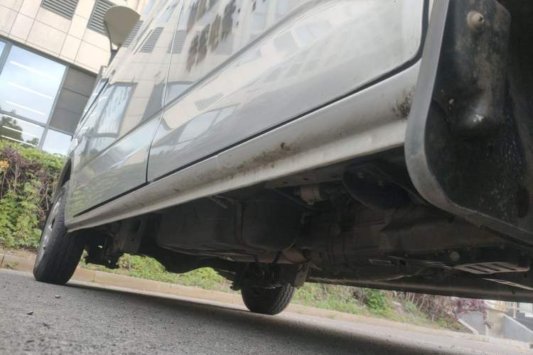 Used CHANGAN KAICHENG Ruixing M60 2020 1.5L Standard Version China VI 6-Seater DAM15KR Chassis Front Right