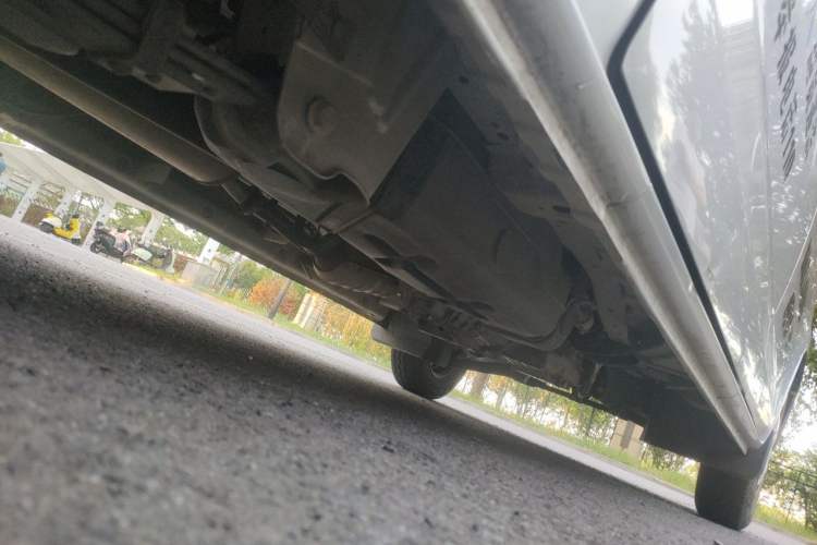 Used CHANGAN KAICHENG Ruixing M60 2020 1.5L Standard Version China VI 6-Seater DAM15KR Chassis Rear Right