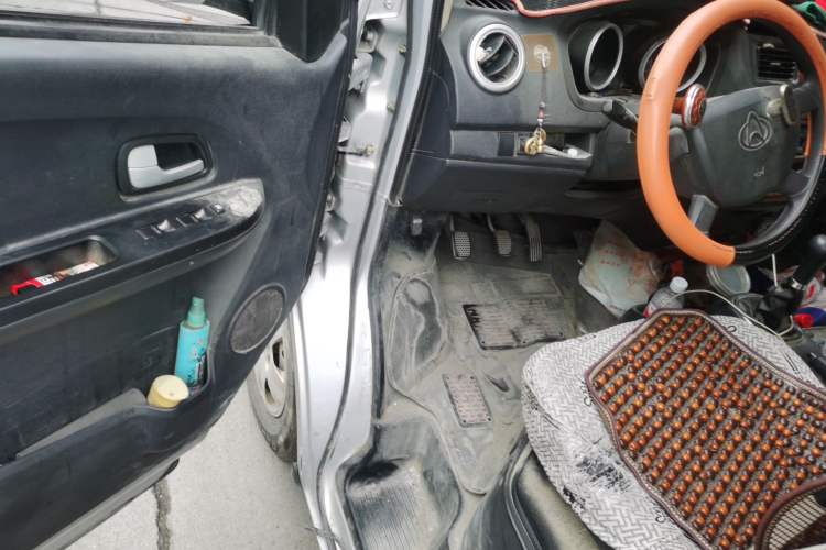Used CHANGAN KAICHENG Ruixing M60 2020 1.5L Standard Version China VI 6-Seater DAM15KR Driver Seat