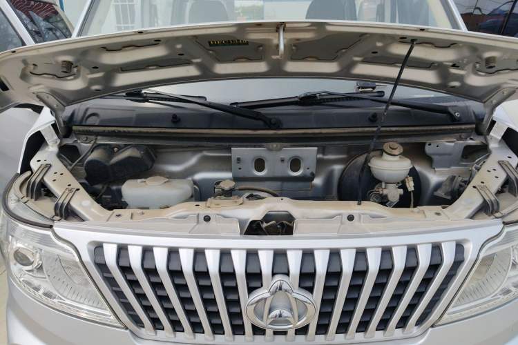 Used CHANGAN KAICHENG Ruixing M60 2020 1.5L Standard Version China VI 6-Seater DAM15KR Engine Bay