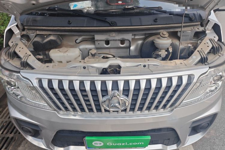 Used CHANGAN KAICHENG Ruixing M60 2020 1.5L Standard Version China VI 6-Seater DAM15KR Engine Bay