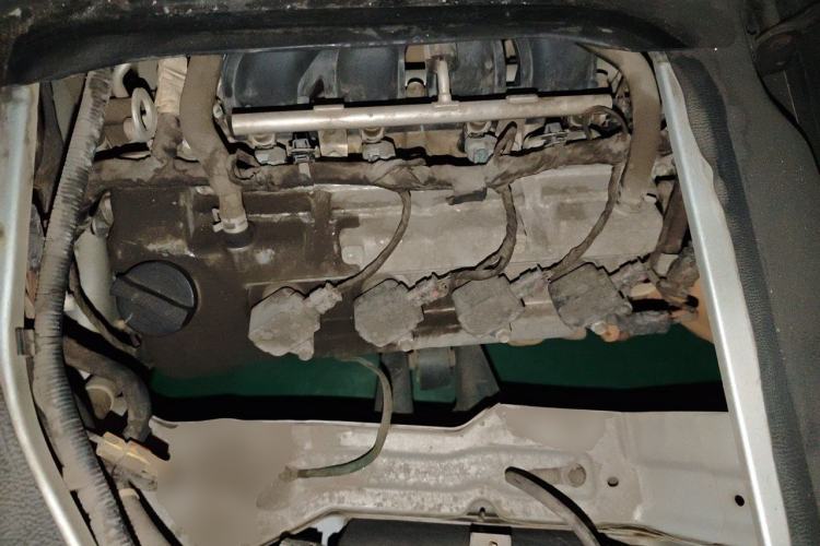 Used CHANGAN KAICHENG Ruixing M60 2020 1.5L Standard Version China VI 6-Seater DAM15KR Engine Bay