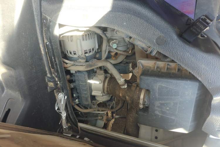 Used CHANGAN KAICHENG Ruixing M60 2020 1.5L Base Version China VI Standard 2-Seater Van with DAM15KR Engine Engine Bay