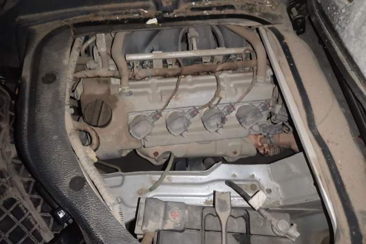 Used CHANGAN KAICHENG Ruixing M60 2020 1.5L Standard Version China VI 6-Seater DAM15KR Engine Bay